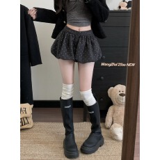 批发<b class='q'>实拍</b>实价  复古甜美爱心印花毛呢花苞裤百搭显瘦灯笼裤短裤