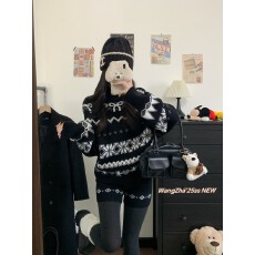 批发实拍实价  费尔岛黑白圣诞毛衣套装冬季新款真知识上短裤两件套
