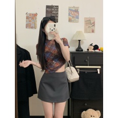 批发实拍实价 2026春夏新款辣妹纯色短裙高腰显瘦大长腿A字裙