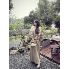 批发V领针织披肩+内搭打底针织连衣裙套装女