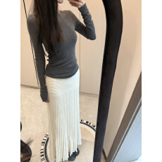 批发高级质感百搭修身奶白裙针织压褶收胯<b class='q'>半身裙</b>女<b class='q'>百褶裙</b>长裙