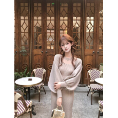 批发<b class='q'>日系</b>穿搭巨好看针织拼接修身<b class='q'>连衣裙</b>出席重要场合的裙子2026年春季