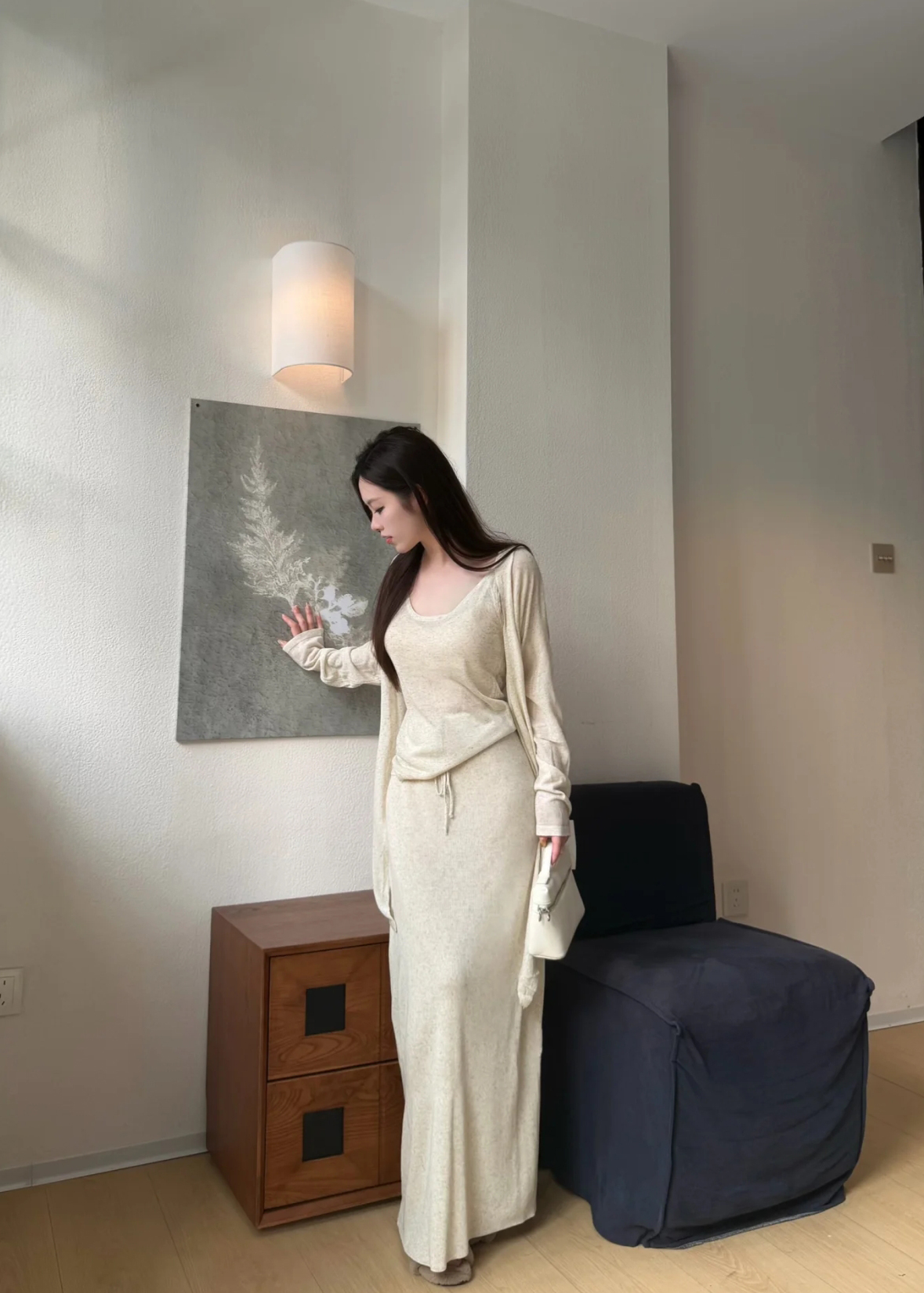 느긋한 바람 주간 실크 아마 니트 오픈 가디건 캐미솔 반신 스커트 패션 세 조각 세트