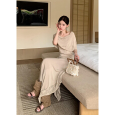 批发露肩菱格针织上衣+不规则半身裙女