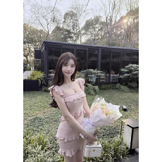 批发方领荷叶边吊带半裙套装