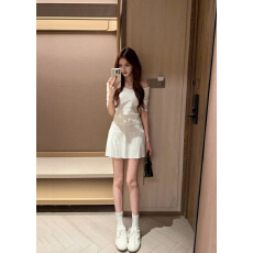 批发夏日小白花 针织套装女<b class='q'>春</b>夏季一字肩上衣百褶裙两件套