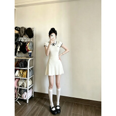 批发实拍<b class='q'>明星</b><b class='q'>同款</b>蝴蝶结针织短袖连衣裙女夏季薄款学院风甜美修身短裙
