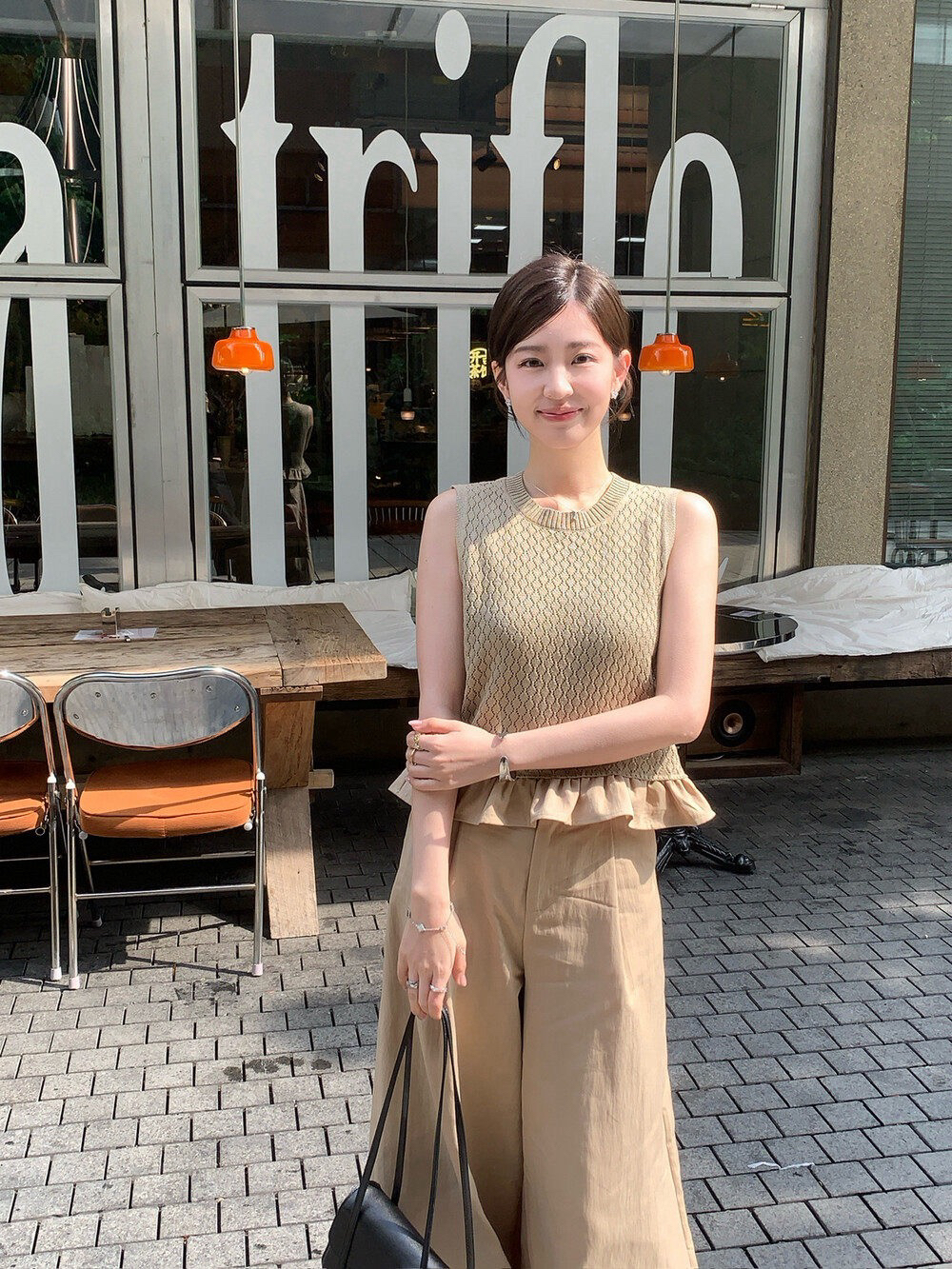 onion 여름 새로운 하얀 달빛 그게 바로 비전 센스 홀로우 아웃 디자인 섹션 레이스 조끼 작은 셔츠 캐주얼 바지 투피스 세트