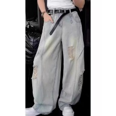 批发春<b class='q'>夏</b>新品原创设计款水洗破洞牛仔裤男美式高街休闲弯刀长裤