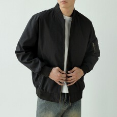 批发男士黑色美式棒球服男款痞帅风2025<b class='q'>新款</b>秋季外套男款飞行机车<b class='q'>夹克</b>