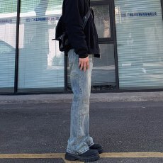 批发水洗复古浅蓝高街牛仔裤男<b class='q'>潮</b>牌宽松直筒显瘦垂感美式vibe微喇叭裤