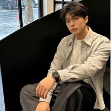 批发原版纯棉格纹长袖<b class='q'>衬衫</b><b class='q'>男</b>生2026新款春季宽松<b class='q'>休闲</b>开衫上衣外套