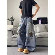 批发复古做旧破烂补丁牛仔裤男士微锥直筒裤宽松美式高街潮牌<b class='q'>嘻哈</b>长裤