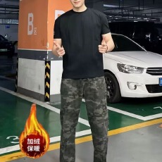 批发美式复古迷彩裤男春<b class='q'>秋</b>新款提档牛仔裤拼接水洗百搭伐木工装直筒裤