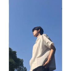 批发阳光干净男生穿搭少年感白色短袖<b class='q'>衬衫</b>男夏季日系复古cityboy<b class='q'>衬衫</b>