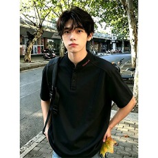 批发刺绣亨利领黑色短袖POLO衫男款夏季美式cleanfit解构正肩男生半袖