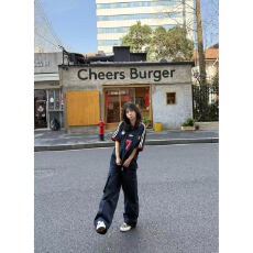批发美式V领撞色运动<b class='q'>T</b><b class='q'>恤</b>短袖球衣男2026夏季新款情侣款球服女