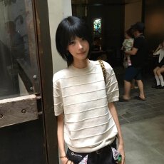 批发ins针织短袖t恤2026夏季新款条纹设计感正肩独特上衣<b class='q'>时尚</b><b class='q'>潮流</b>新款