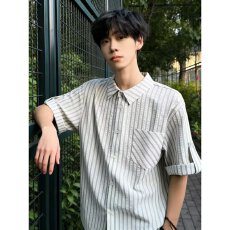 批发2026<b class='q'>夏</b>季新款港风原创条纹衬衫男短袖日系复古设计感休闲宽松衬衣