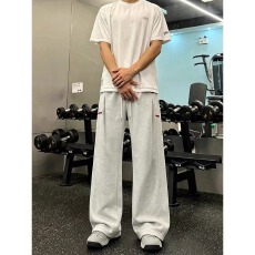批发白花灰刺绣弯刀卫裤男款<b class='q'>秋</b>季松弛感垂坠感运动裤子宽松直筒阔腿裤