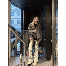 批发新款美式破洞牛仔外套男女春秋季潮流复古宽松上衣刺绣设计潮流