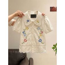 批发法式别致绝美娃娃领碎花刺绣衬衫女<b class='q'>夏</b>季甜美小个子泡泡袖短款上衣