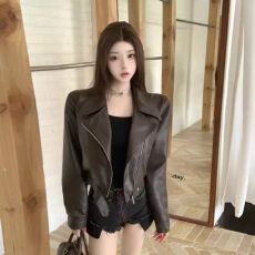 批发黑色皮衣外套女短款小个子<b class='q'>新款</b>春秋季复古机车服港风气质<b class='q'>夹克</b>上衣