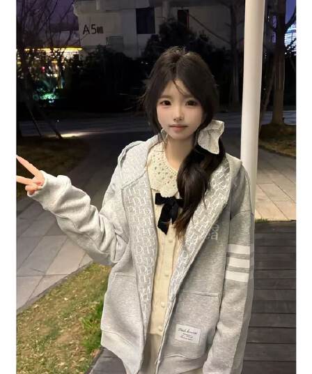 2026 새로운 무거운 자수 오픈 가디건 후드 티 스웨터 재킷 남녀 봄 가을 조수 브랜드 맨위