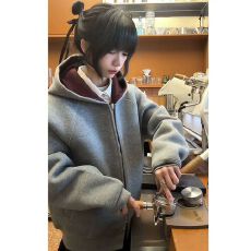 批发美式卫衣开衫2026春秋新款男撞色内里红百搭短款连帽外套<b class='q'>时尚</b>夹克