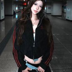 批发明星同款三条杠立领荔枝纹<b class='q'>皮衣</b>外套女秋季机车皮夹克上衣