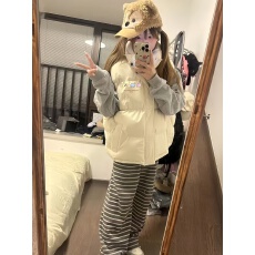 批发可退换（高品质手塞棉加厚）冬季马甲带门禁棉服印花棉衣面包服女