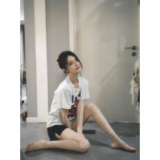 高品质纯棉200克100%棉精梳紧密优质做工前印花短袖t恤女