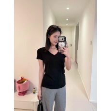 批发原版做法纯棉220克40支食毛+手感有弹力纯色修身收腰V领短袖t恤女