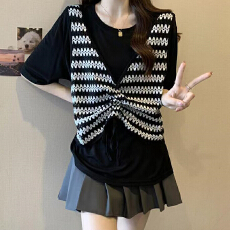 批发<b class='q'>大码</b>2-300斤假两件条纹镂空短袖t恤女夏胖mm遮肚宽松抽绳别致上衣