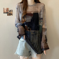 批发薄款网纱防晒长袖t恤女夏季新款<b class='q'>大码</b>胖mm设计感涂鸦上衣微透罩衫
