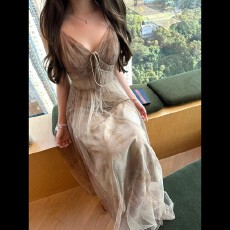 批发蝶宝嘻【2.24 20:00】春山远黛 双层水墨晕染网纱v领细<b class='q'>吊带</b>连衣裙