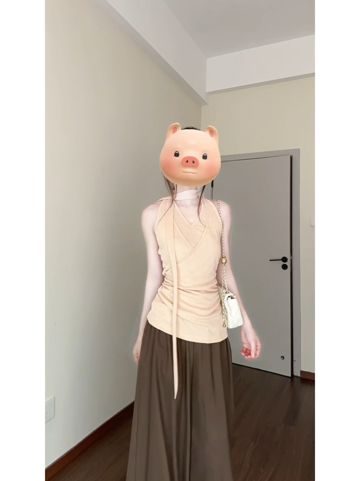 프랑스식 캐주얼 바람 살구 색상 십자가 행침 목 캐미솔 여름 새로운 슬림해 보이는 스트랩 디자인 센스 작은 맨위