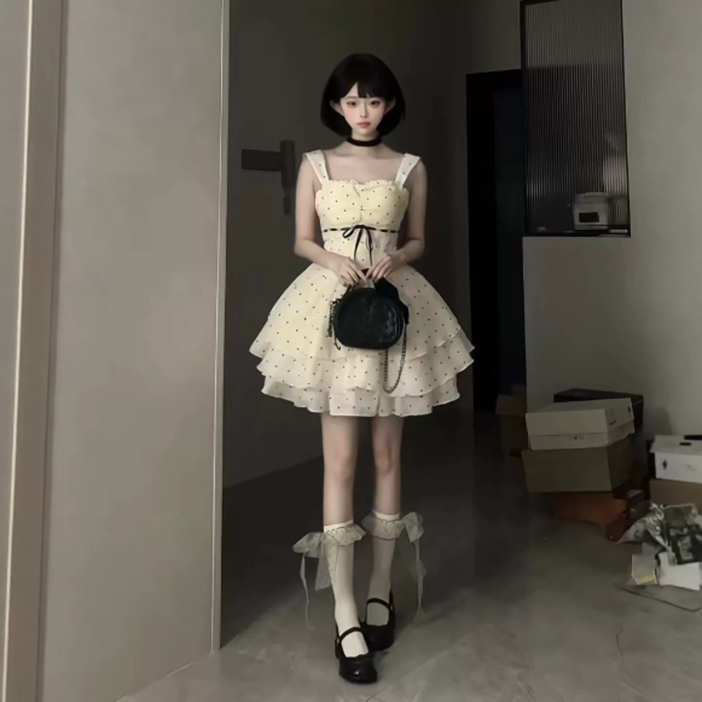오리지널 천 골드 달콤한 스타일 도트 무늬 민소매 드레스 생일 치마 생선뼈 퍼프 미니 스커트