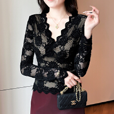 批发2025年秋冬新款高级感V领性感百搭时尚蕾丝上衣显瘦修身打底衫潮