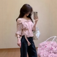 批发法式纯欲风粉色一字肩蝴蝶结系带<b class='q'>衬衫</b>女秋季新款气质修身<b class='q'>显瘦</b>上衣