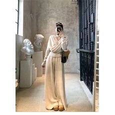 批发<b class='q'>韩版</b>chic时尚高级感V领交叉长袖针织衫上衣+高腰宽松休闲<b class='q'>裤</b>两件套