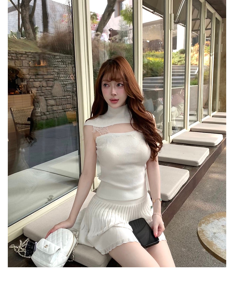 반하이넥 레이스 조각 니트 조끼 여성 허리 수축 슬림해 보이는 디자인 센스 작은 대중 핫걸 민소매 맨위