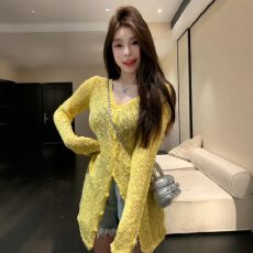 批发<b class='q'>韩版</b>设计感镂空V领<b class='q'>长袖</b>针织开衫女春夏气质修身收腰薄款防晒上衣