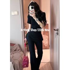 批发26春季新款装<b class='q'>紧身</b>收腰短袖<b class='q'>T</b><b class='q'>恤</b>休闲微喇裤时尚套装两件套女潮