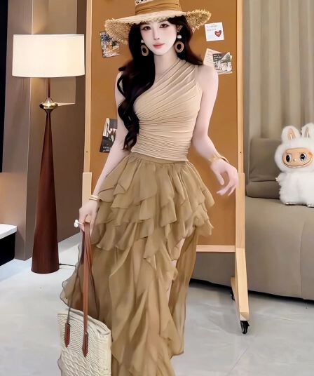 휴가 바람 품격 프랑스식 디자인 센스 비스듬한 칼라 새는 어깨 조끼 불규칙 케이크 반신 스커트 여름 착용 가져 가라. 여성