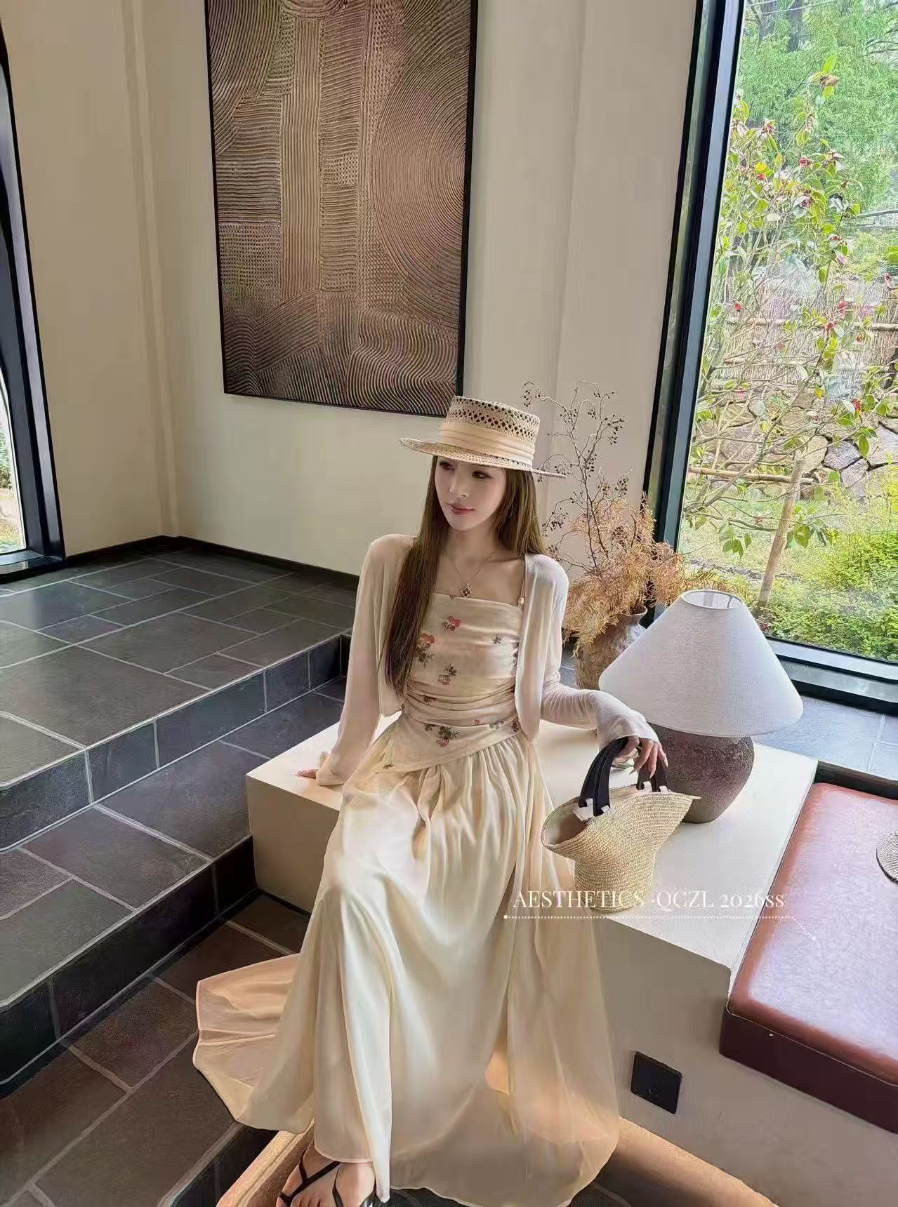 새로운 프랑스식 달콤한 매운맛 바람 자외선 차단 니트 오픈 가디건 불규칙 꽃무늬 작은 슬링 반신 스커트 3종 세트 세트