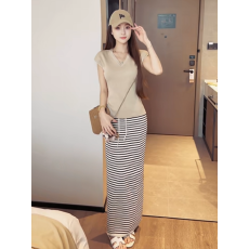 批发夏季韩系休闲慵懒风纯色V领修身T恤上衣高腰条纹抽绳半身裙<b class='q'>两件</b>套