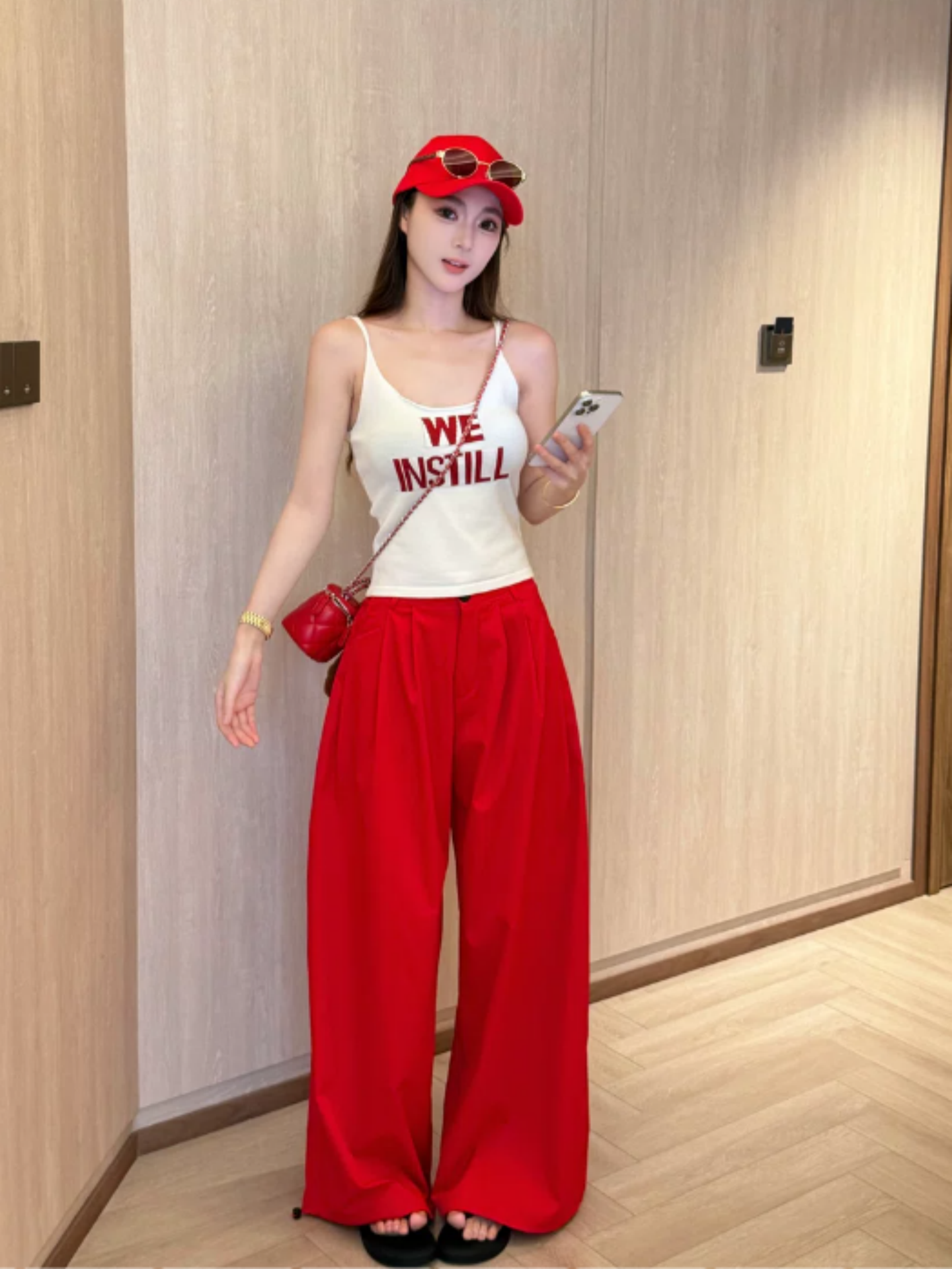 여름 아메리칸 핫걸 바람 몸매 가꾸기 슬림해 보이는 프린트 캐미솔 맨위 하이웨이스트 워크웨어 바람 와이드 레그 팬츠 투피스 세트