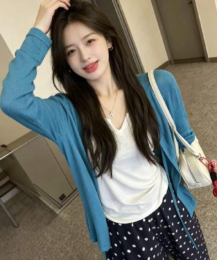 파란색 V넥 오픈 가디건 여성 조끼 도트 무늬 바지 여름 세 조각 세트 몸매 가꾸기 슬림해 보이는 자외선 차단 의류 에어컨 셔츠