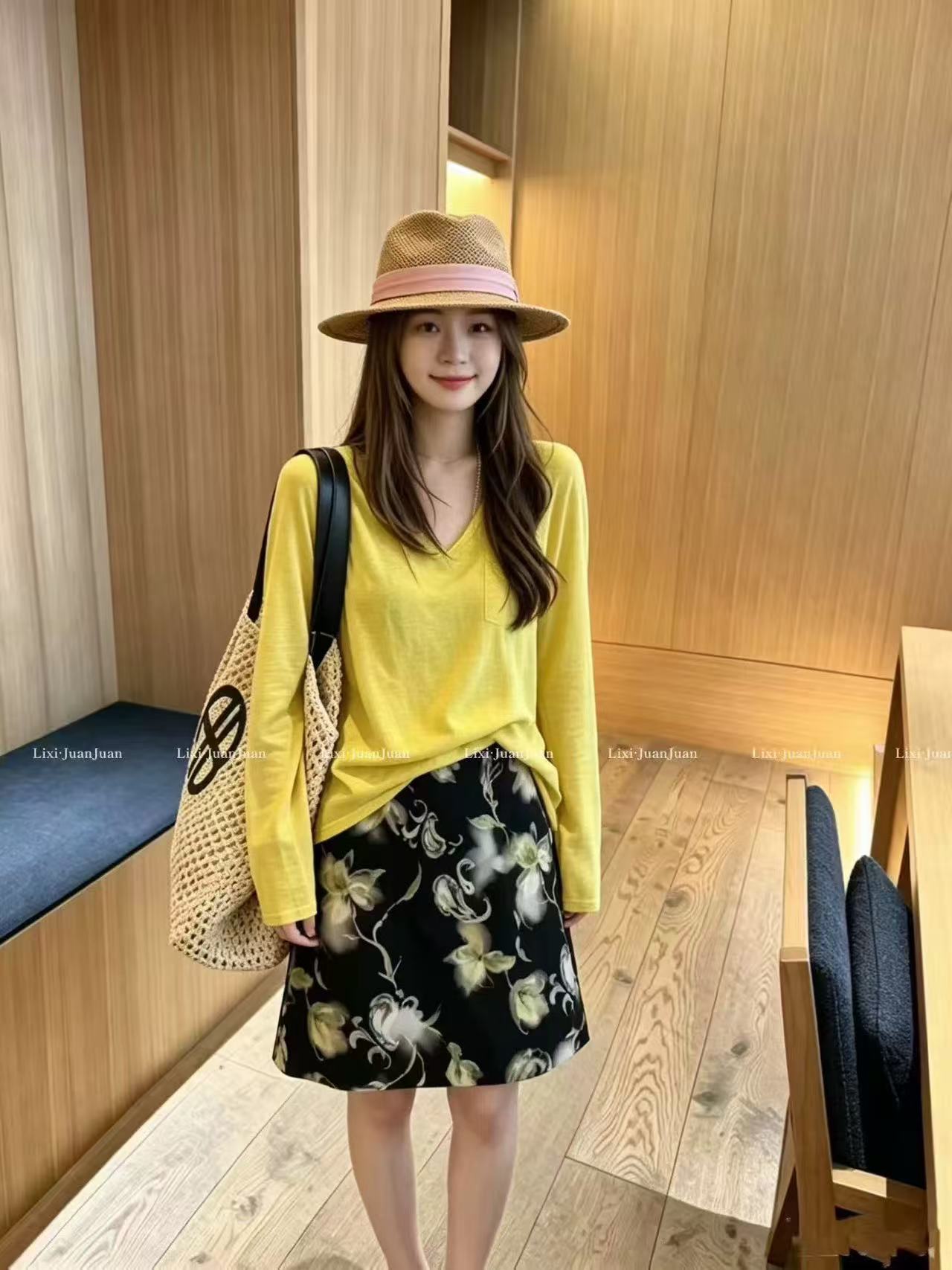 새로운 한국 스타일 캐주얼 미니멀리즘 루즈핏 슬림해 보이는 다용도 V넥 긴팔 자외선 차단 의류 하이웨이스트 반 스커트 세트 투피스 세트